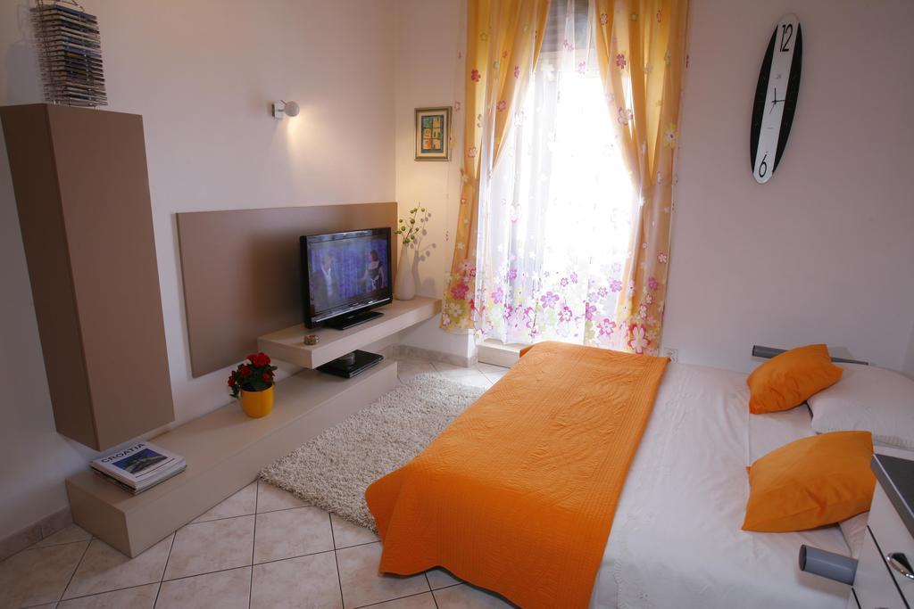 Apartments Marmont Split Bilik gambar